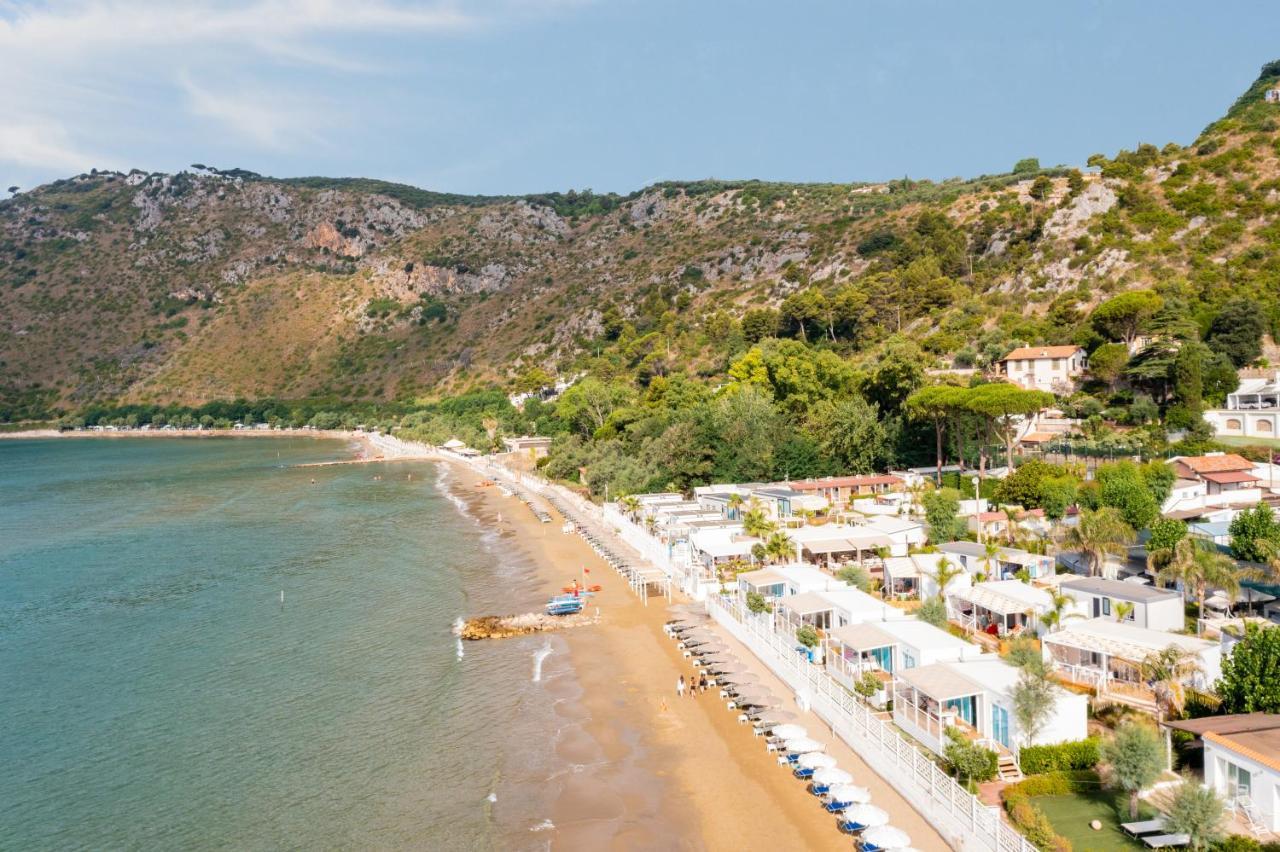 Le Palme Village Terracina Exterior foto